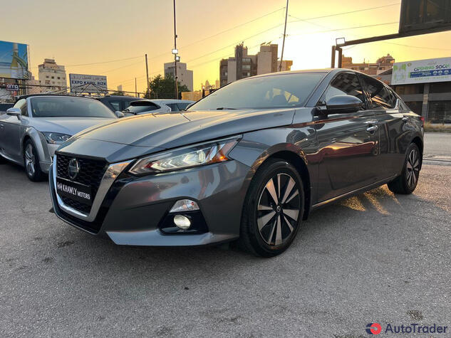 $17,000 Nissan Altima - $17,000 2