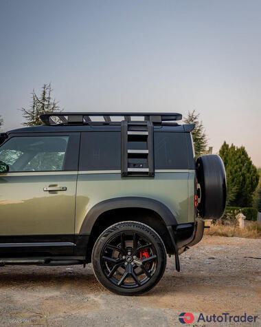 $95,000 Land Rover Defender - $95,000 4