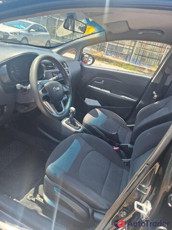 $8,000 Kia Rio - $8,000 7