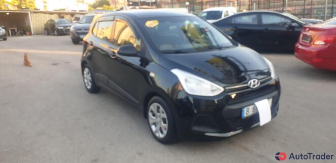 $7,300 Hyundai Grand i 10 - $7,300 5