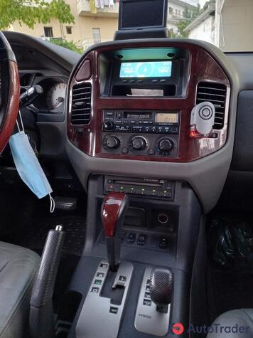 $5,700 Mitsubishi Pajero - $5,700 3