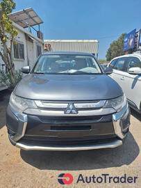 $14,000 Mitsubishi Outlander - $14,000 2