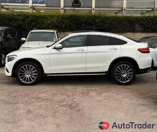 $44,000 Mercedes-Benz GLC - $44,000 3