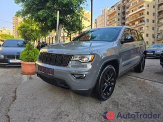 $27,500 Jeep Grand Cherokee - $27,500 3