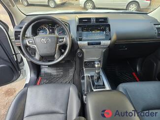 $52,000 Toyota Prado - $52,000 7