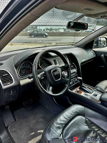 $0 Audi Q7 - $0 8