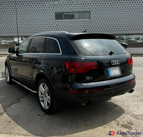 $0 Audi Q7 - $0 6