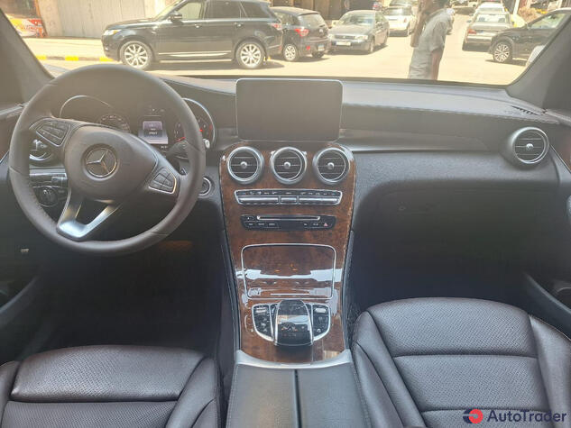 $35,000 Mercedes-Benz GLC - $35,000 9