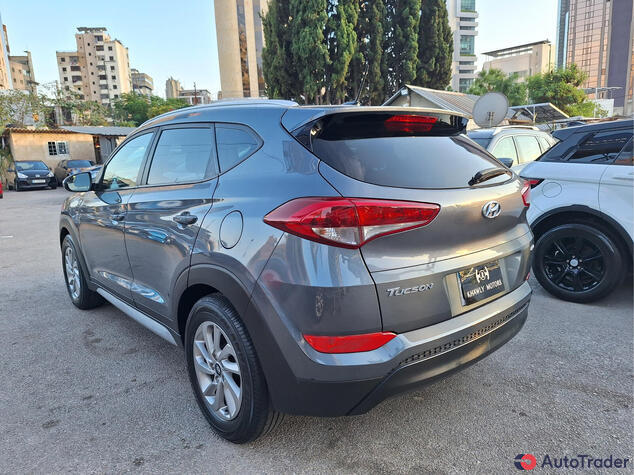 $16,500 Hyundai Tucson - $16,500 5