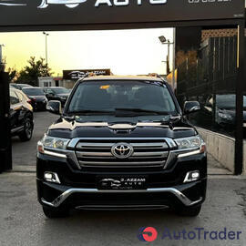 2017 Toyota Land Cruiser