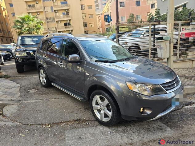 $6,500 Mitsubishi Outlander - $6,500 3