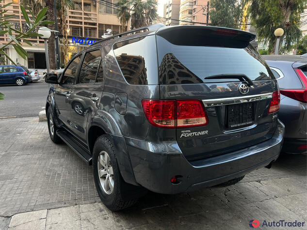 $13,700 Toyota Fortuner - $13,700 5