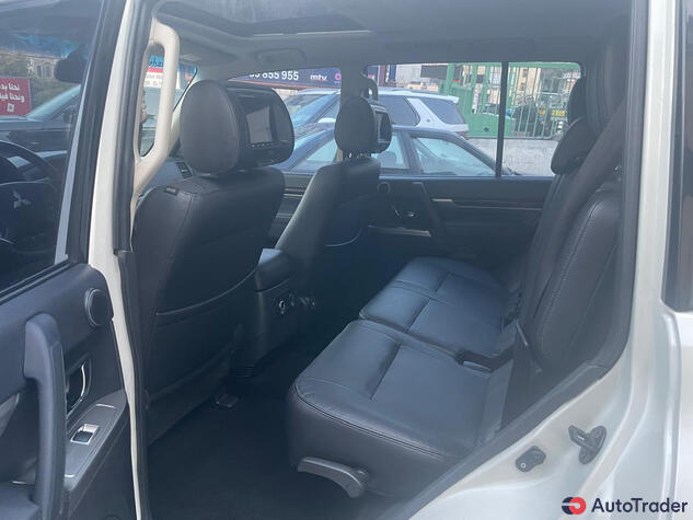 $16,500 Mitsubishi Pajero - $16,500 7