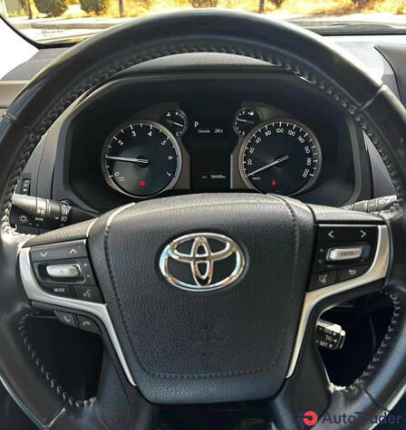 $0 Toyota Prado - $0 9