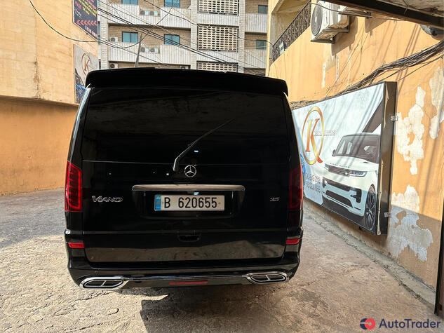 $40,000 Mercedes-Benz Viano - $40,000 6