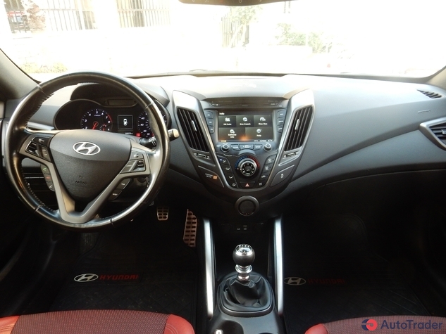 $10,500 Hyundai Veloster - $10,500 9