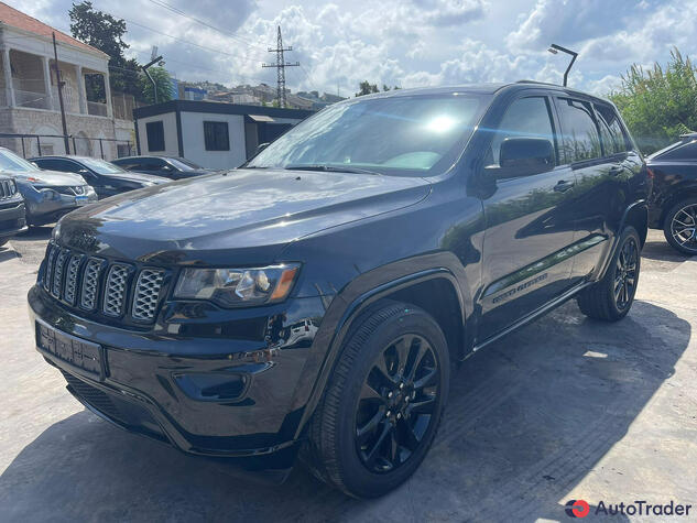 $30,000 Jeep Grand Cherokee - $30,000 3