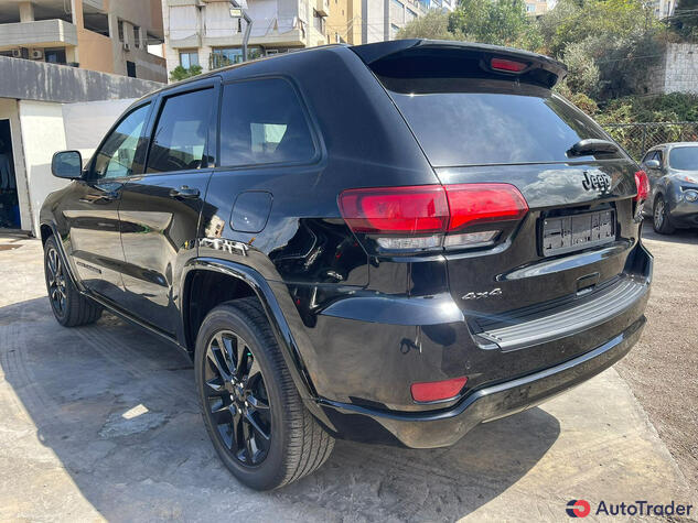 $30,000 Jeep Grand Cherokee - $30,000 6