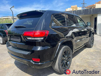 $30,000 Jeep Grand Cherokee - $30,000 5