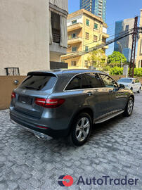 $32,000 Mercedes-Benz GLC - $32,000 5