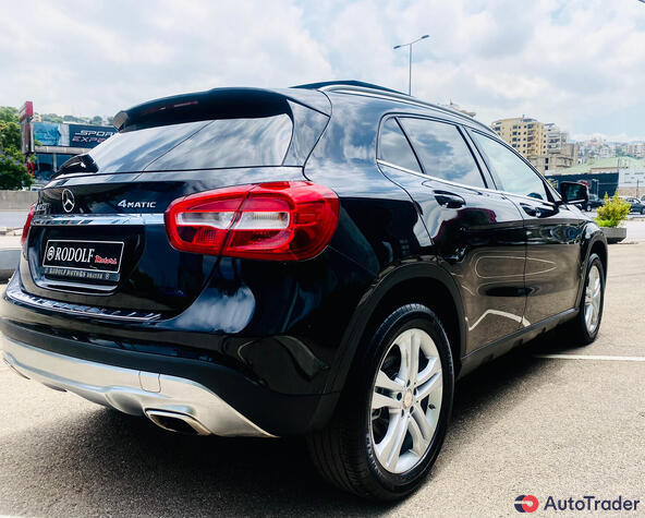 $27,000 Mercedes-Benz GLA - $27,000 5