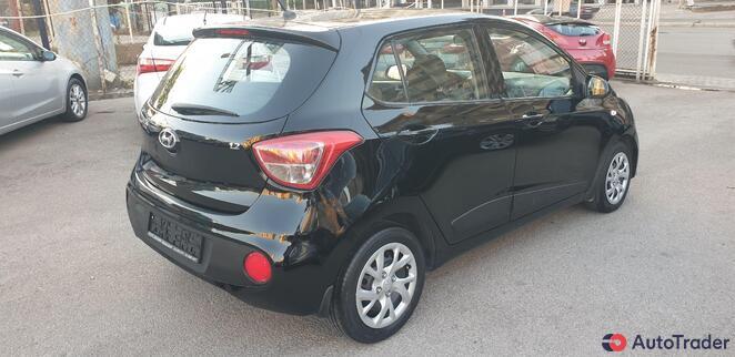 $8,000 Hyundai Grand i 10 - $8,000 6