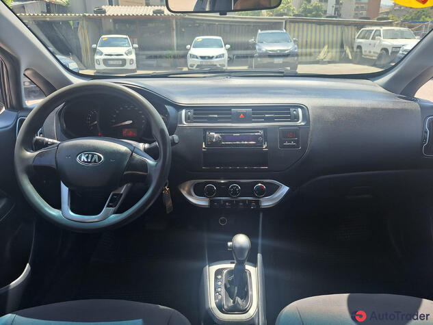 $8,000 Kia Rio - $8,000 9