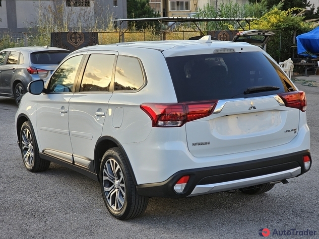 $0 Mitsubishi Outlander - $0 7