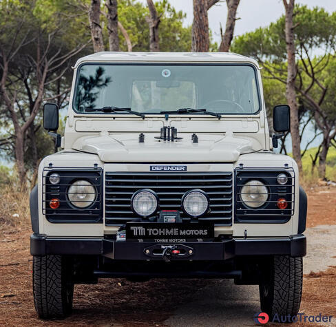 $110,000 Land Rover Defender - $110,000 5