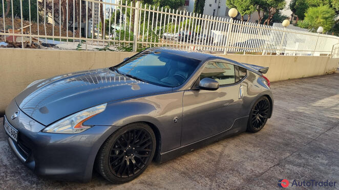 $10,000 Nissan 370Z - $10,000 1