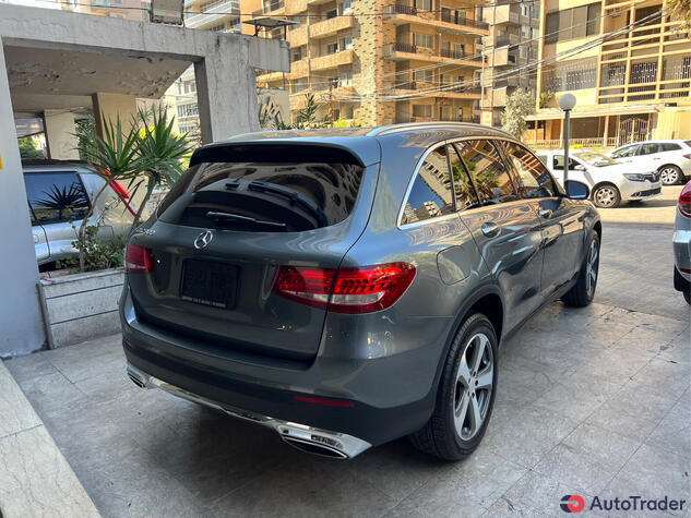 $22,000 Mercedes-Benz GLC - $22,000 3