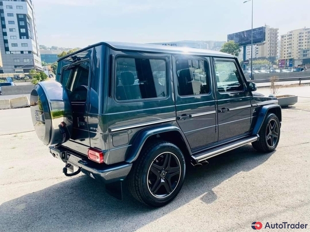 $77,000 Mercedes-Benz G-Class - $77,000 5