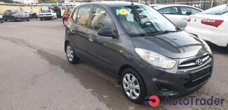 $6,800 Hyundai i10 - $6,800 3